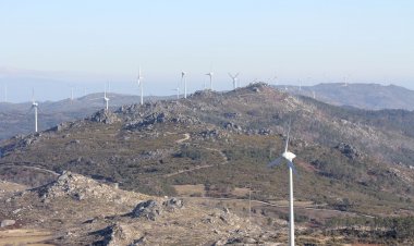 Pelos trilhos de Portugal