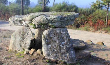 Pelos Trilhos de Portugal-Circuito Pré-Histórico Fiais/Azenha, Carregal do Sal