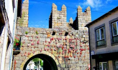 Pelos Trilhos de Portugal-Guardiões do Planalto, Trancoso