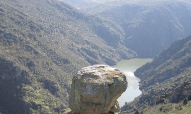 Pelos Trilhos de Portugal-Trilho do Castro e do Contrabando, Mogadouro