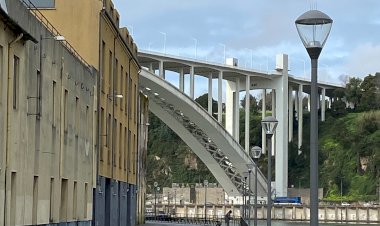 Pelos Trilhos de Portugal-Percurso entre Quintas, Vila Nova de Gaia