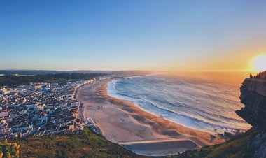 Pelos Trilhos de Portugal-Rota dos Milagres da Nazaré, Nazaré