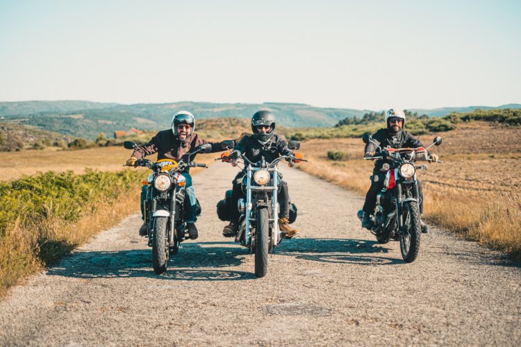 Passeio Rider levou amantes das motos clássicas pelas melhores estradas de Portugal