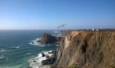 Pelos Trilhos de Portugal-Circuito histórico-cultural e ambiental de Aljezur, Aljezur