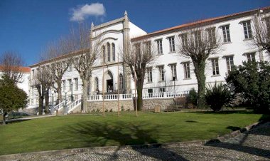 Alunos finalistas do curso de Artes Plásticas e Multimédia da ESEV expõem trabalhos na Quinta da Cruz