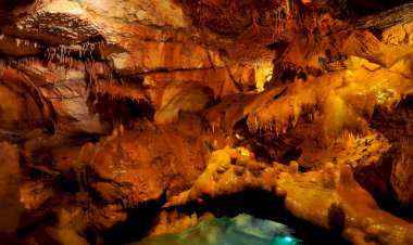 Grutas da Moeda, um tesouro encontrado pelo acaso