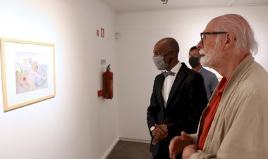 “Retalhos da vida” de Soares de Sousa marca reabertura do Centro Municipal de Cultura de Ponta Delgada