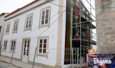 Artesanato e arte popular inspiram murais em Barcelos