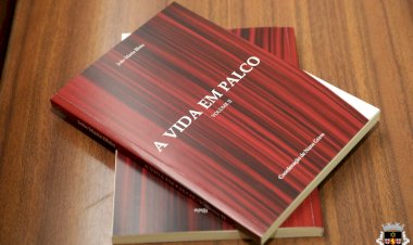 O livro "A Vida em Palco II” de João Maria Ilhéu apresentado em Alcáçovas