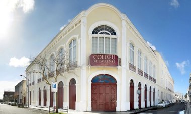 Palco do Coliseu Micaelense recebe Amor Electro Tour JUNTOS a 2 de outubro
