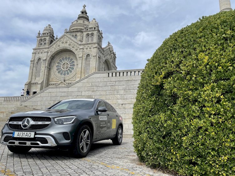 Peregrinação, Aventura ou Viagem a Santiago de Compostela com a Mercedes-Benz
