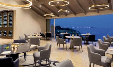 Restaurante Ocean, no concelho de Lagoa distinguindo com o prémio de melhor restaurante do mundo.