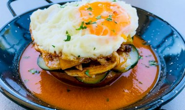 "Diz que é uma espécie de francesinha” do restaurante L14 distinguido na Rota dos Petiscos 2021