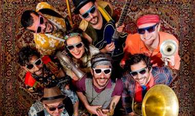 KUMPANIA ALGAZARRA  apresentam "A Minha Praia" no Festival da Canção