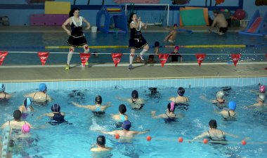 Festival “Hidro By Night” anima noite de carnaval na Piscina Municipal da Lousã