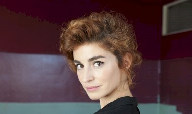 Rita Redshoes traz o seu «Lado Bom» ao Teatro Virgínia