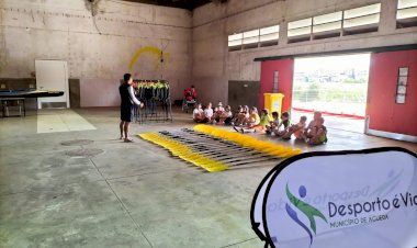 Câmara de Águeda dinamiza projecto de natação e canoagem junto de alunos de 1.º Ciclo