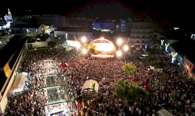 Mar de gente celebrou as Festas d´Amares