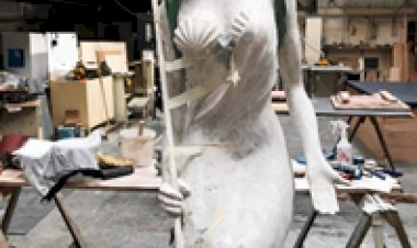 SEA LIFE Porto ergue estátua para sensibilizar para a igualdade de género