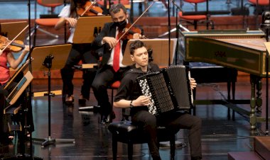 Novo disco João Barradas "J. S. Bach Keyboard Concertos"