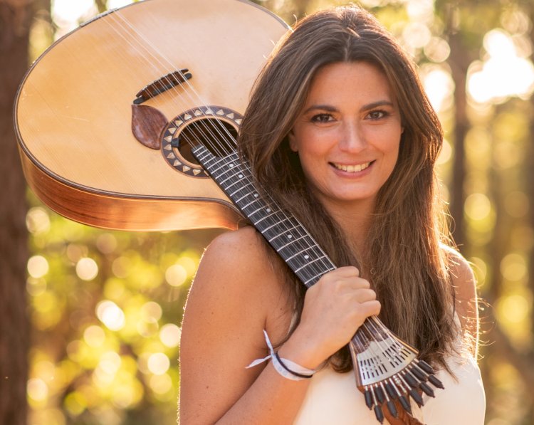 Marta Pereira da Costa - 10 Anos a solo com a Guitarra Portuguesa