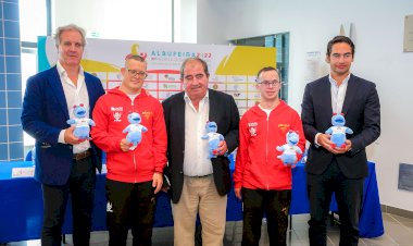 Albufeira acolhe cerca de 200 atletas de 23 países no 10.º Campeonato do Mundo de Natação Adaptada