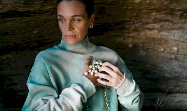 Angélica Salvi liberta mais um single do seu novo disco Habitat