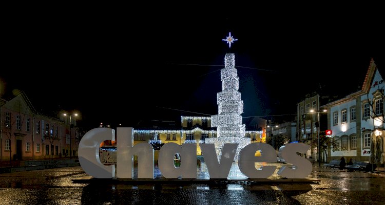 Chaves “ilumina-se” com a magia de Natal de forma responsável