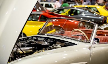 Salão Motorclássico regressa em Março na Cordoaria Nacional