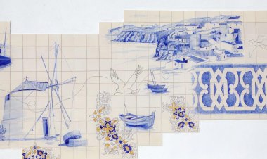 Painel de azulejos valoriza o espaço público e contribui para a preservação da memória colectiva de Albufeira