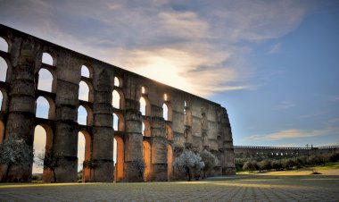 Viagem fotográfica pelos Aquedutos de Portugal inicia ciclo das novas exposições no Museu de Portimão