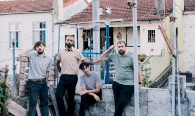 Novo disco dos Glockenwise, Gótico Português