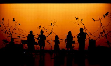 “Dar corda às palavras pala ellas estarem a dançar”” é o 2º single do disco Tangerina  do Colectivo Gira Sol Azul