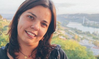 Programa de intervenção psicológica criado por investigadores da Universidade de Coimbra tem impactos positivos na depressão pós-parto