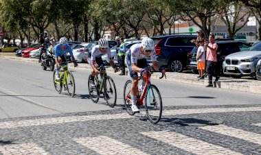 Orluis Aular repete triunfo na Clássica da Arrábida