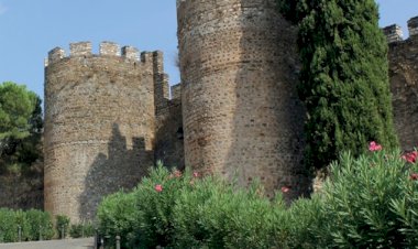 E nunca mais os reis usaram a coroa