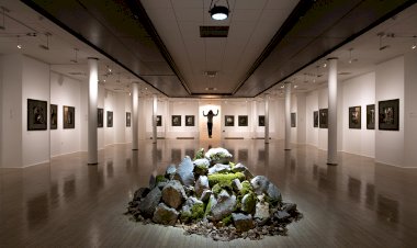 Monsaraz recebe exposição de Borut Peterlin com fotografias impressas conforme as técnicas usadas no século XIX