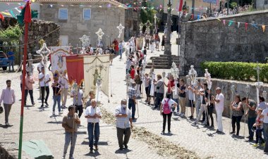 Festa das Cruzes regressa a 20 de Maio