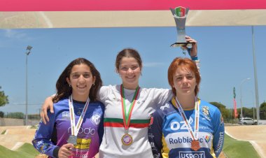 Bernardo Rocha e Rita Xufre coroados em Quarteira