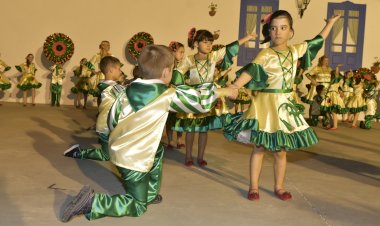 Marchas Populares desfilam em Seia na noite de São João