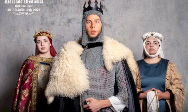 Mercado Medieval de Óbidos é palco de uma “guerra” entre Rainhas