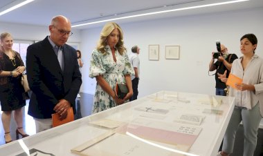 Ana Hatherly em exposição na Galeria da Porta dos Figos