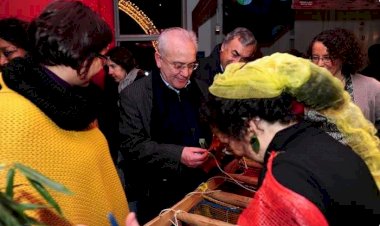 Almada: Mercado de Natal Amigo da Terra