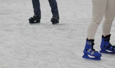 Valença: pista de gelo e comboio turístico