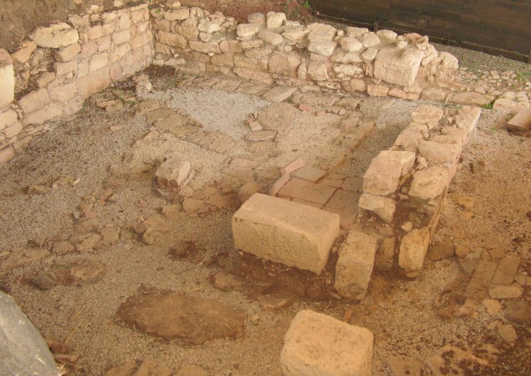 Visita orientada à Exposição: "Amadora Romana – Viver no Ager de Olisipo" e a sítios arqueológicos