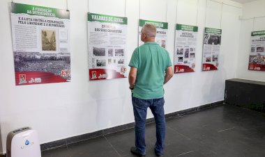 Exposição celebra 25 de Abril e luta dos trabalhadores