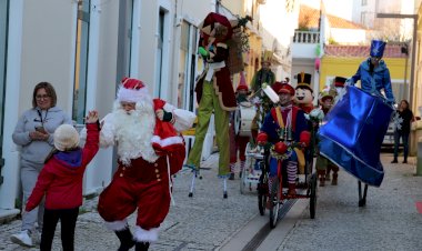 Parada de Natal levou Magia ao Centro da Marinha Grande