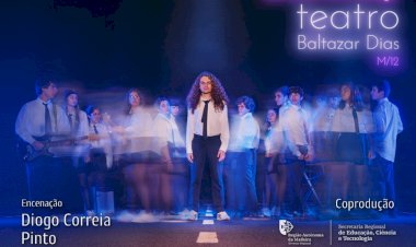 Música e Teatro - Verdade ou Consequência