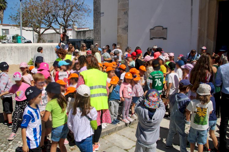 Crianças e seniores celebraram o “Pão da Ascensão” na Carapinheira - Montemor-o-Velho