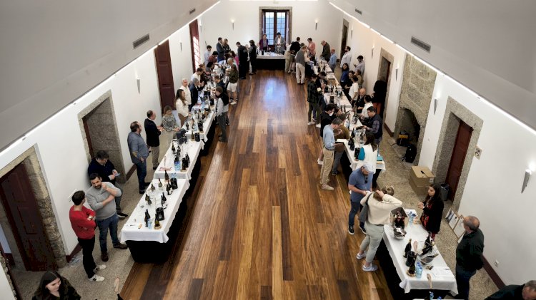 35 sommeliers internacionais de visita ao Dão para conhecerem em detalhe os vinhos da região
